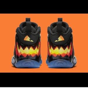 Brand New Halloween Foamposites for @shiyenne