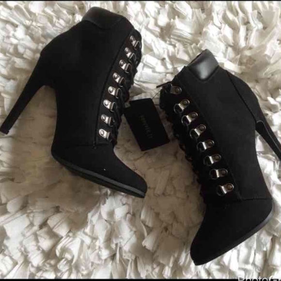 Forever 21 booties - Picture 2 of 4