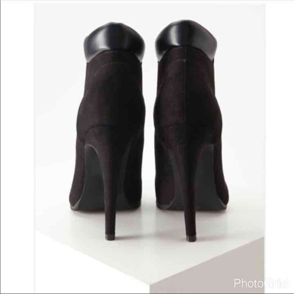 Forever 21 booties - Picture 3 of 4