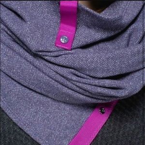 Lululemon Herringbone Vinyasa Scarf