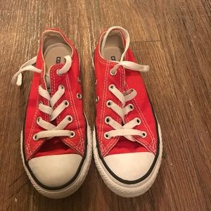 Red Converse
