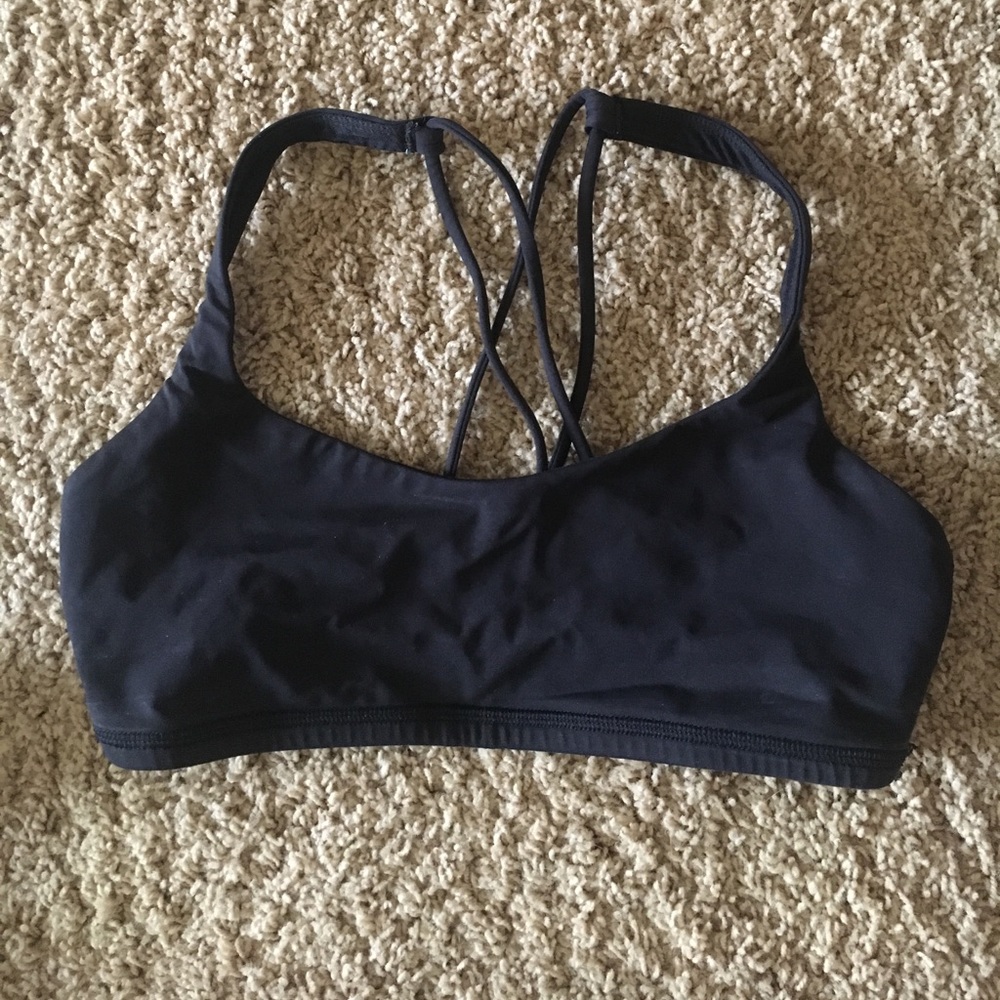Lululemon Free To Be Sports Bra