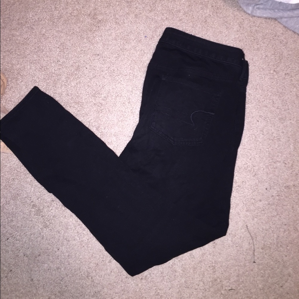 American eagle black jeggings size 8 short cut