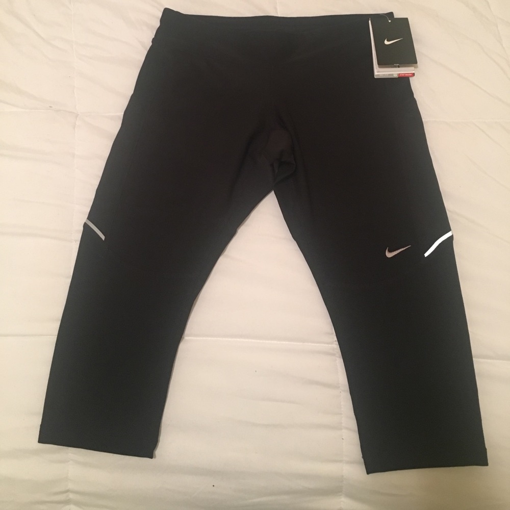 Nike Capris NWT!