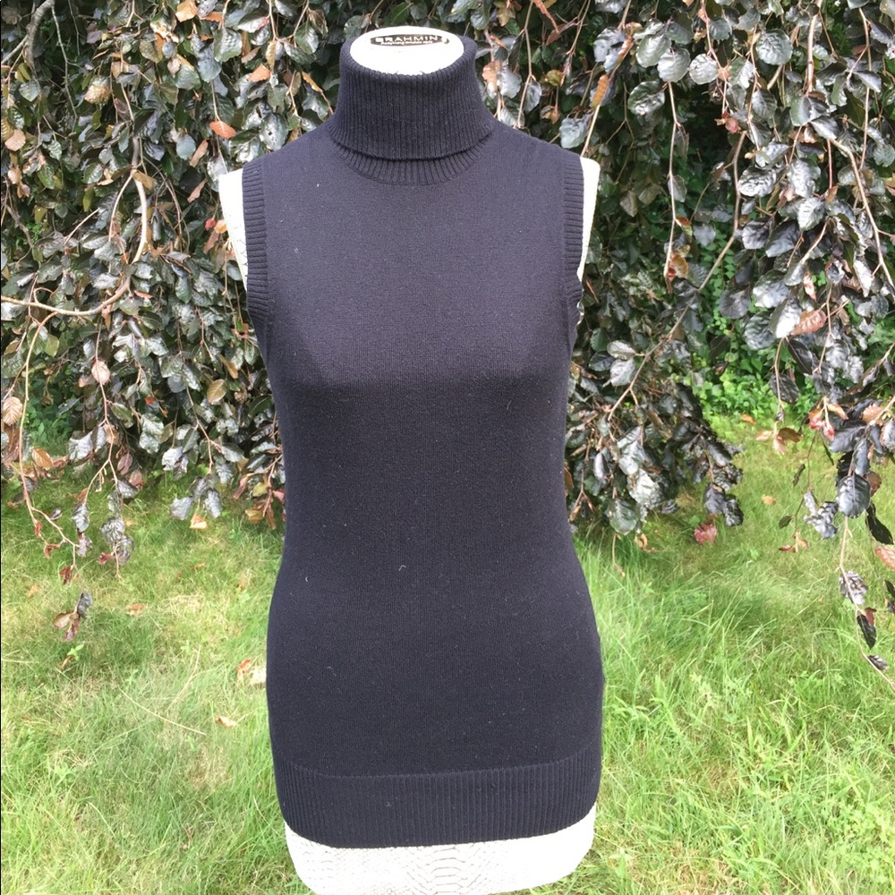 SALE Gap Black Short Sleeve Turtleneck Sweater