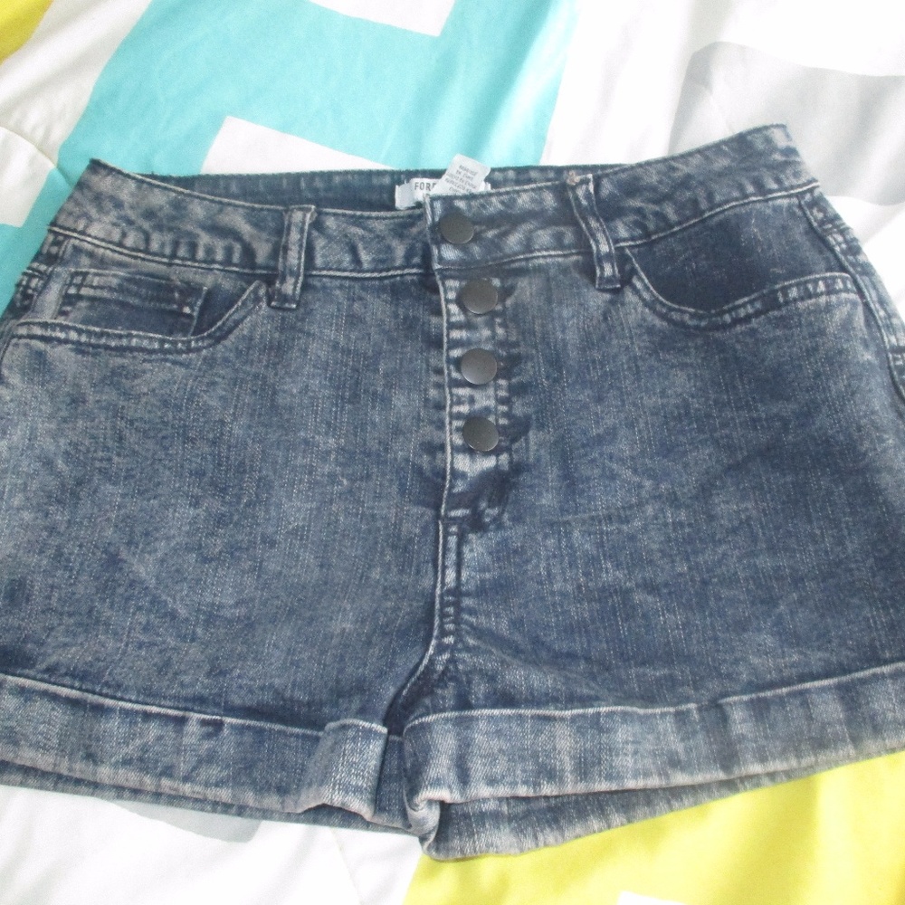 F21 Black Acid wash shorts