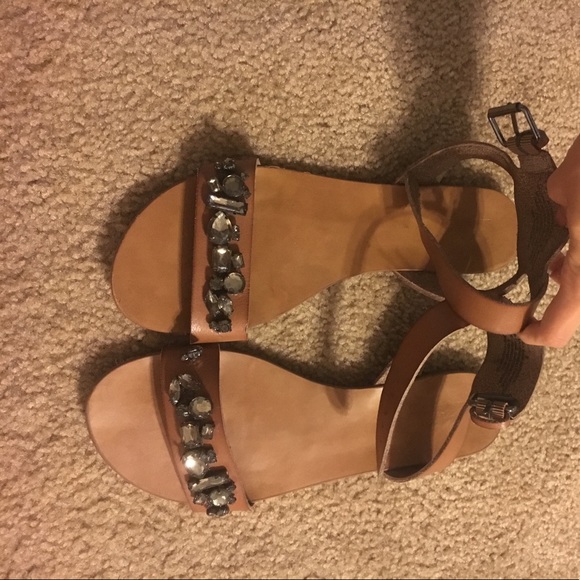 Sandals - Picture 2 of 4