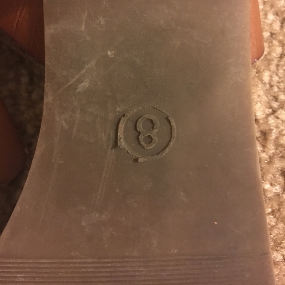 Sandals - Picture 4 of 4