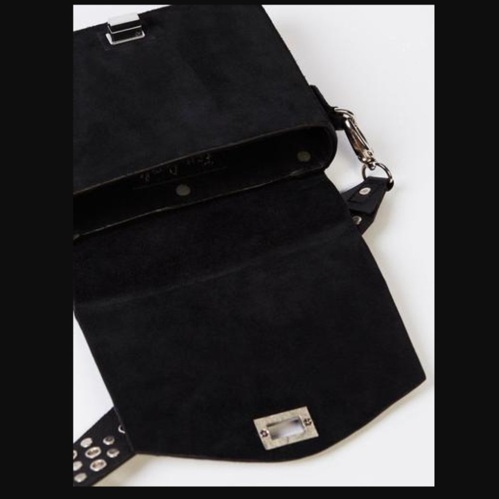 NWOT Free People trendy suede crossbody bag - Picture 2 of 8