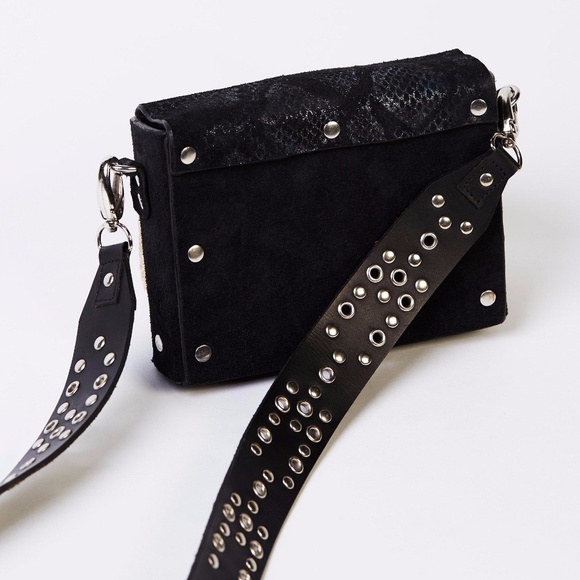 NWOT Free People trendy suede crossbody bag - Picture 5 of 8