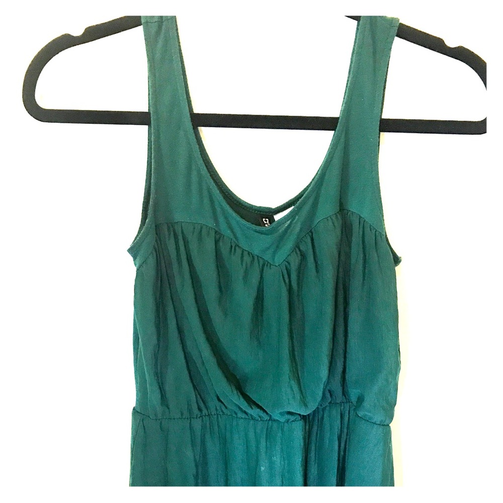 Dark Green Flowy Above the Knee Dress