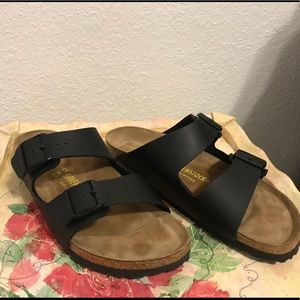 41 Arizona Birkenstocks Black