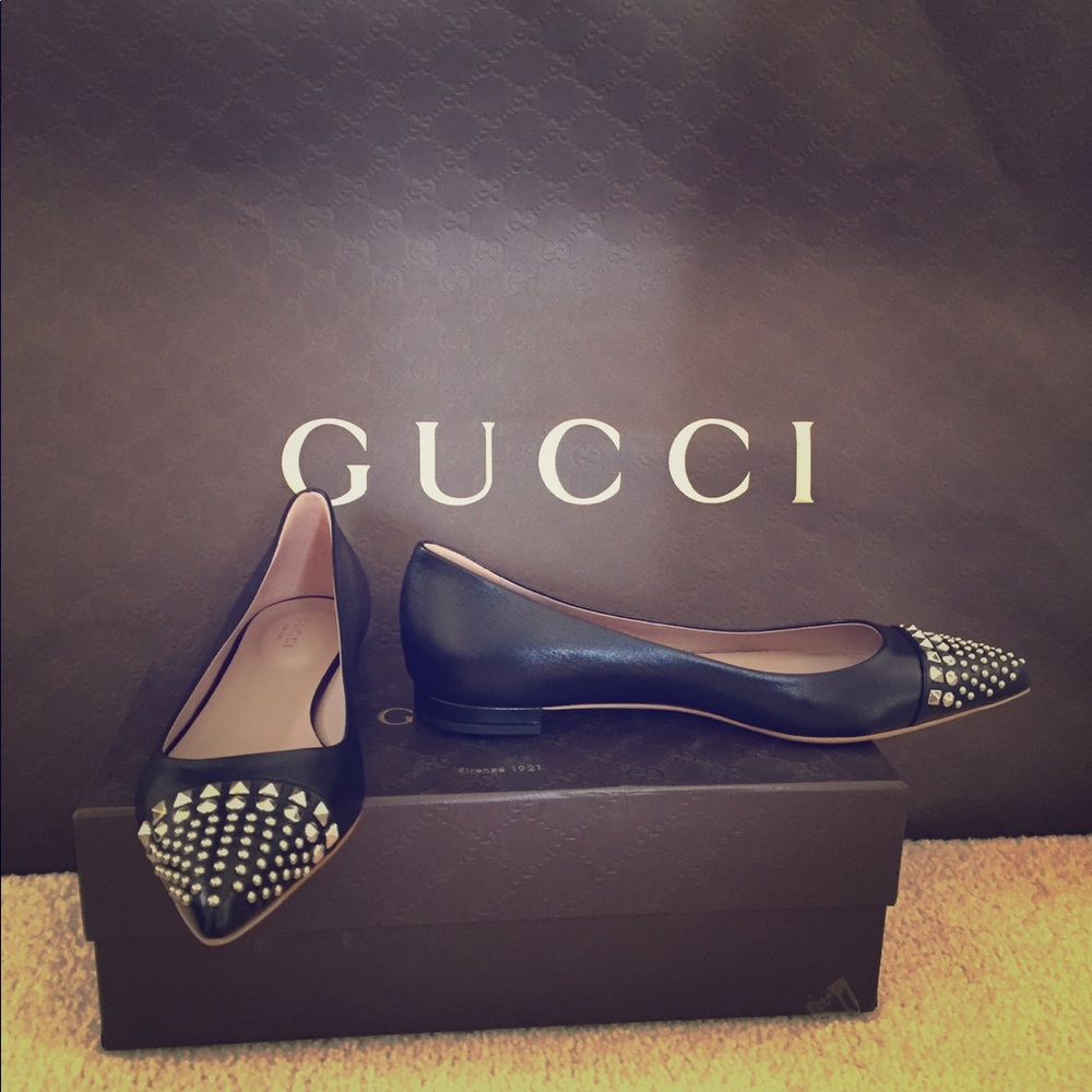 Gucci flats