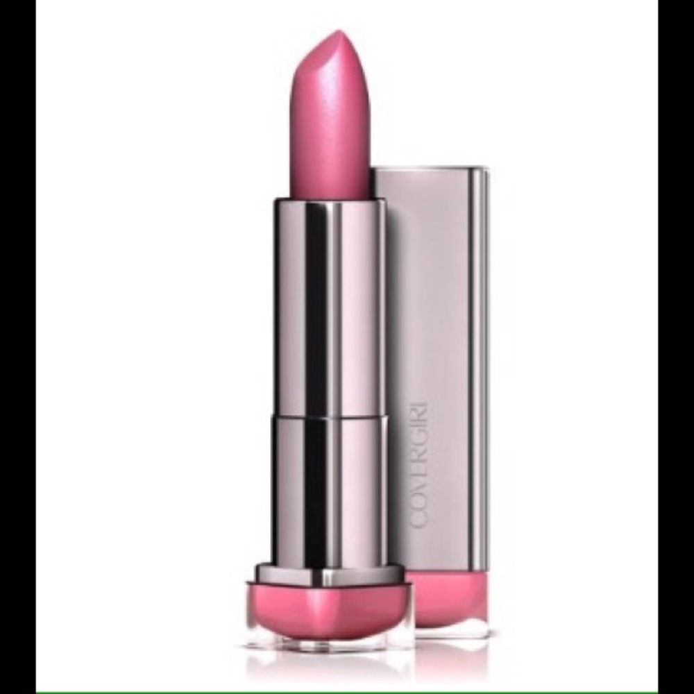 Covergirl Lipstick in shade Yummy 397