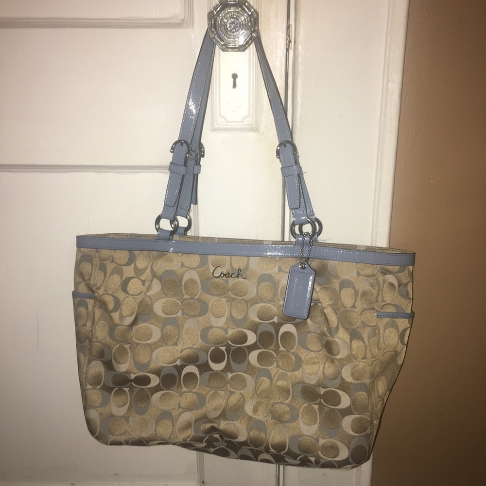 Coach Signature Tote