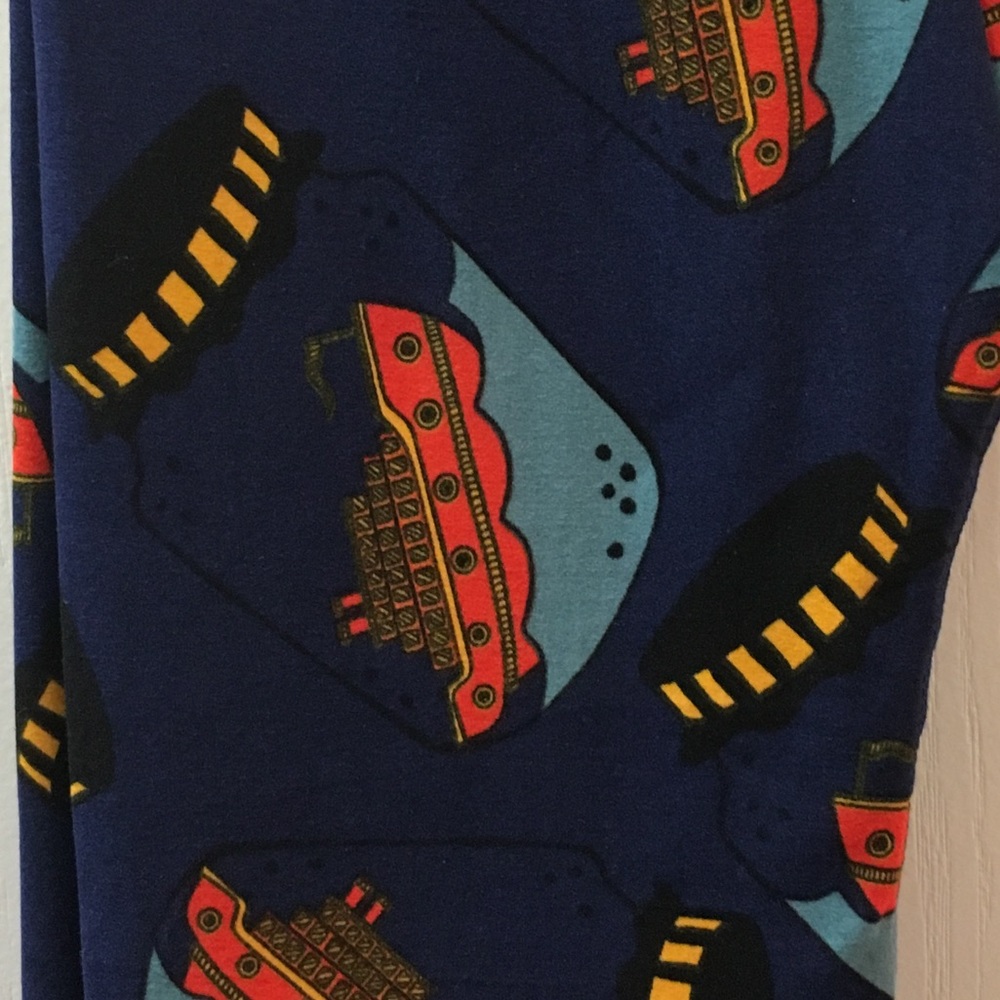 Lularoe Boat/Ship in a Bottle leggings. BNWT