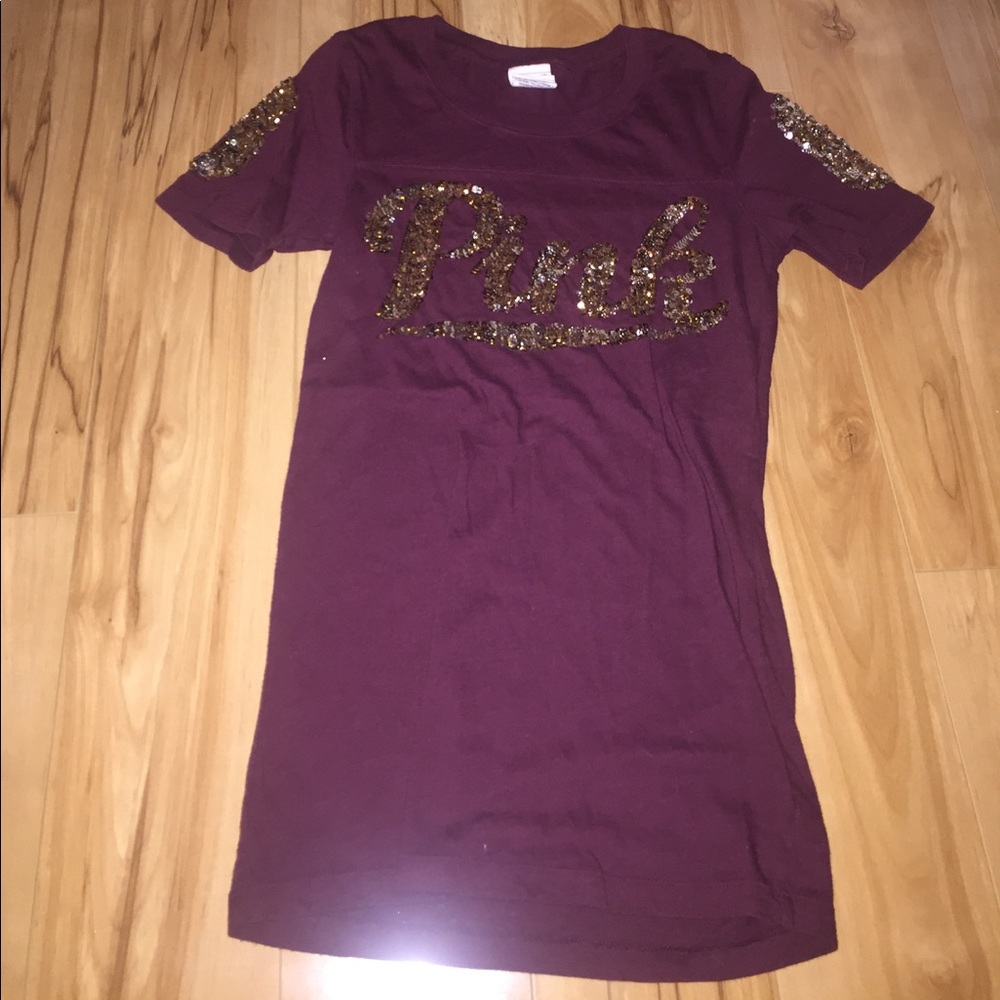 Size XS PINK T-Shirt x Gold Sequins
