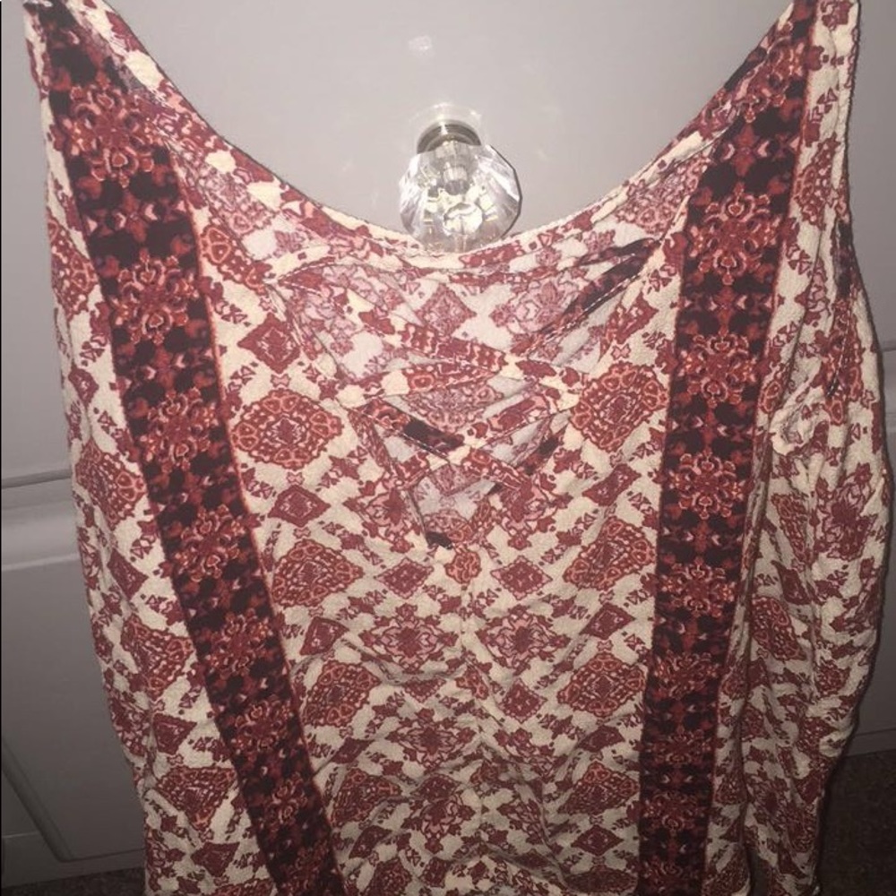Criss Cross tank top