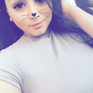 Meet your Posher, Vivian