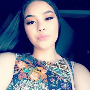 Meet your Posher, Esther