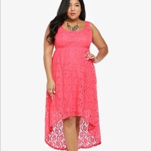 SALE‼️Torrid Coral High Low Lace Dress - NWT -14
