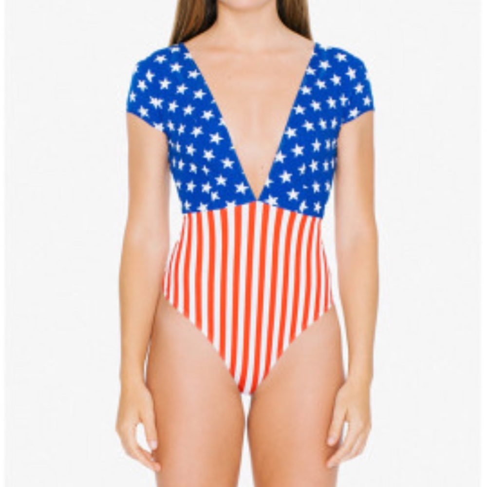 NWOT thong USA double V short sleeve bodysuit