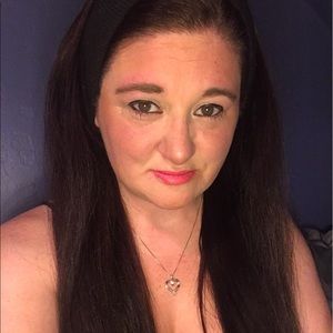 Meet your Posher, Stacy