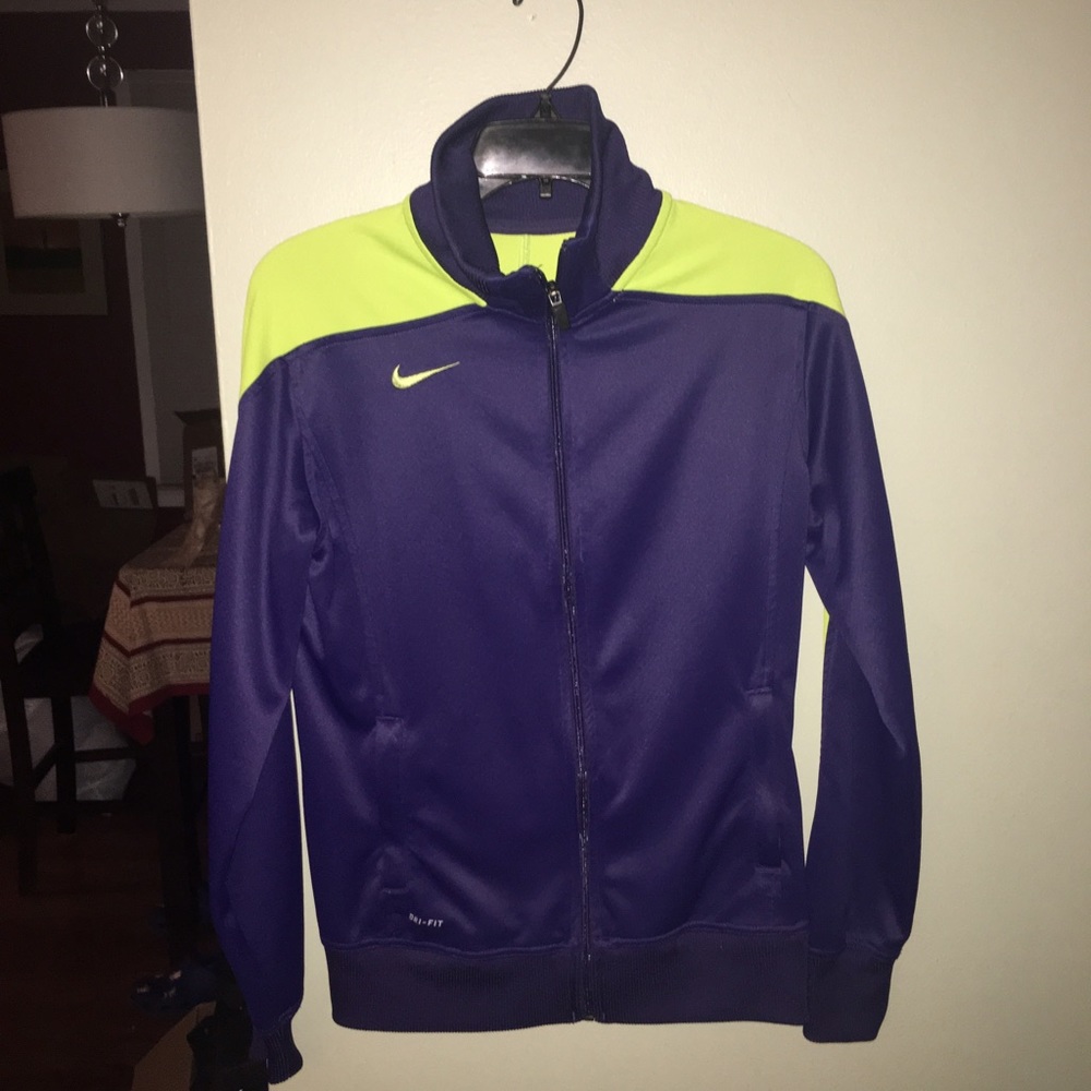 Medium Nike Jacket
