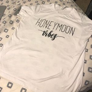 Honeymoon vibes T