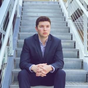 Meet your Posher, Alex