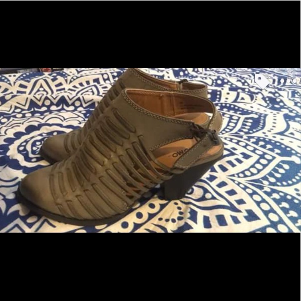 BRAND NEW NEVER WORN Booties