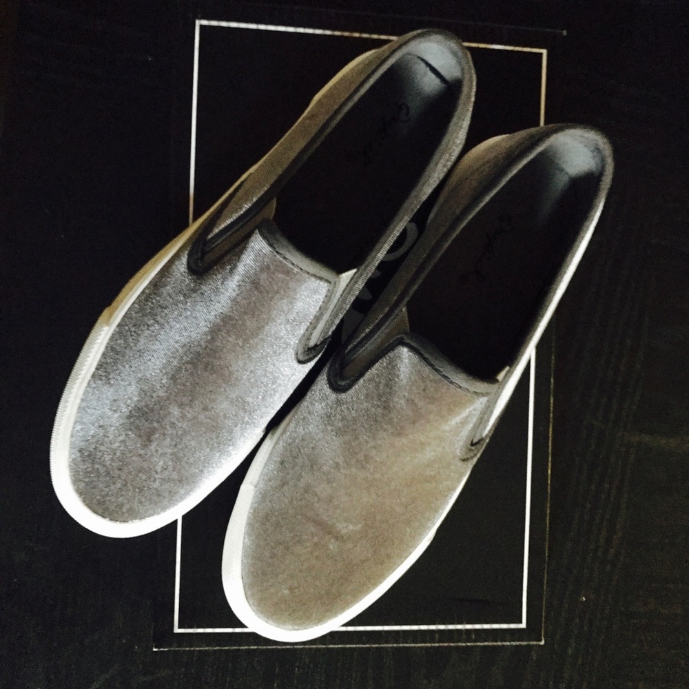 + BRAND NEW slip on shoes.