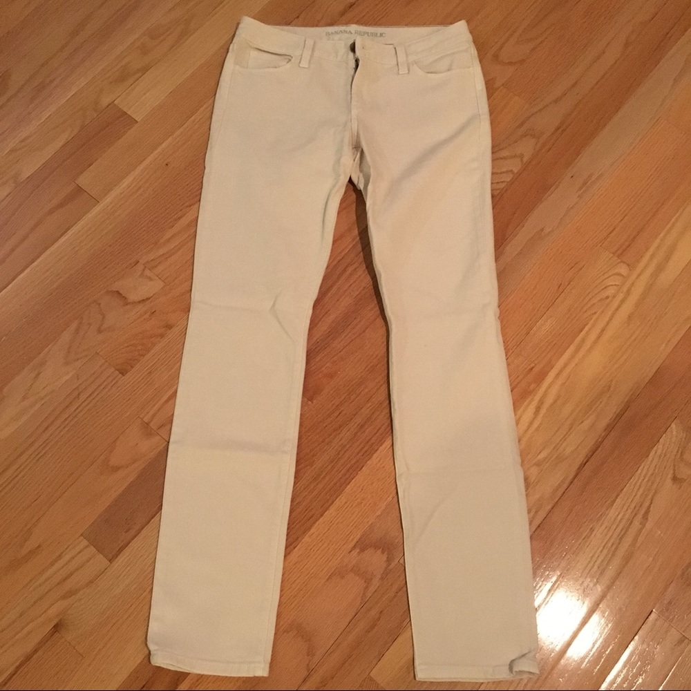 Cream color skinny jeans from Banana Republic