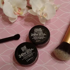 2 Maybelline Color Tattoo Shadows!