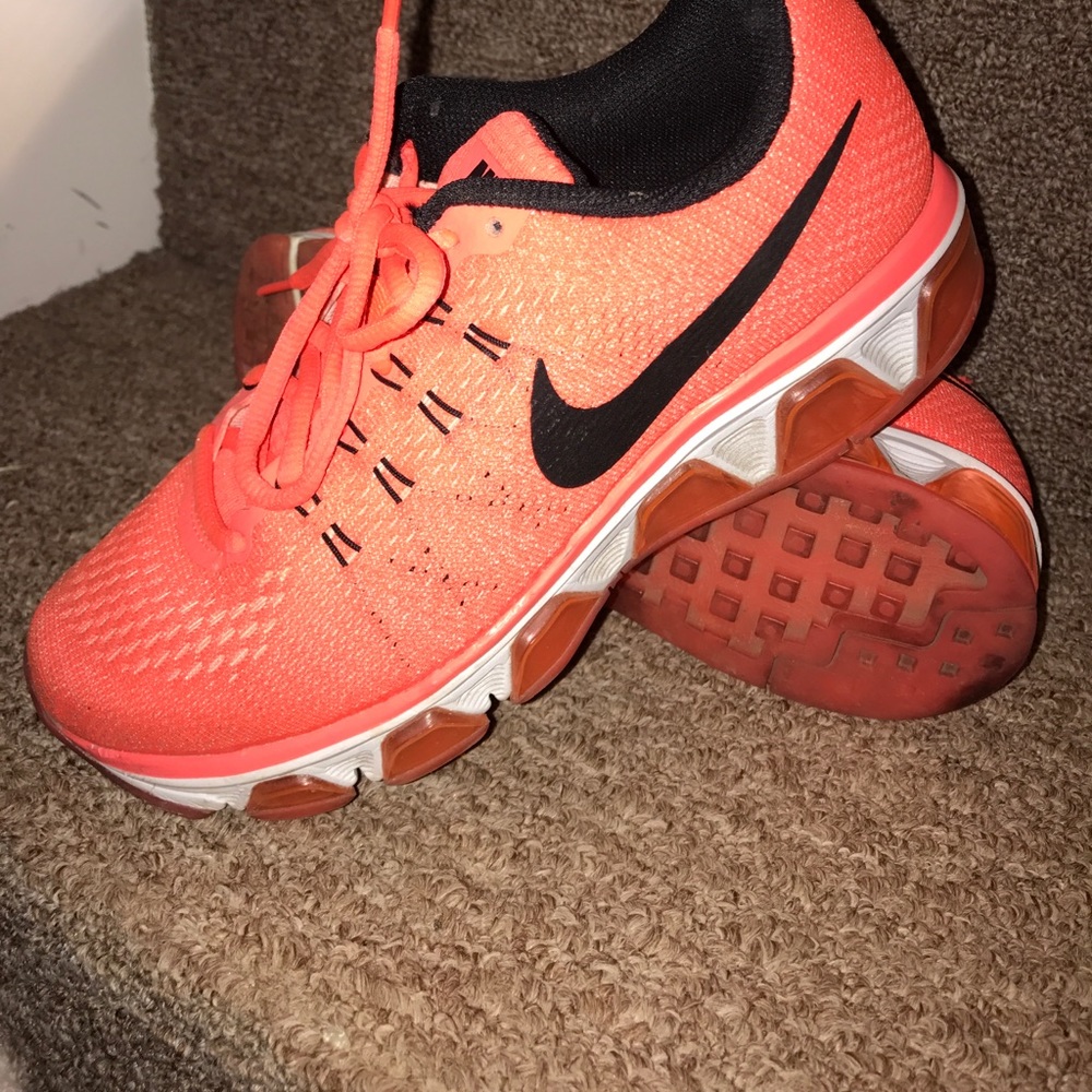 Super cute Air Max Tailwinds