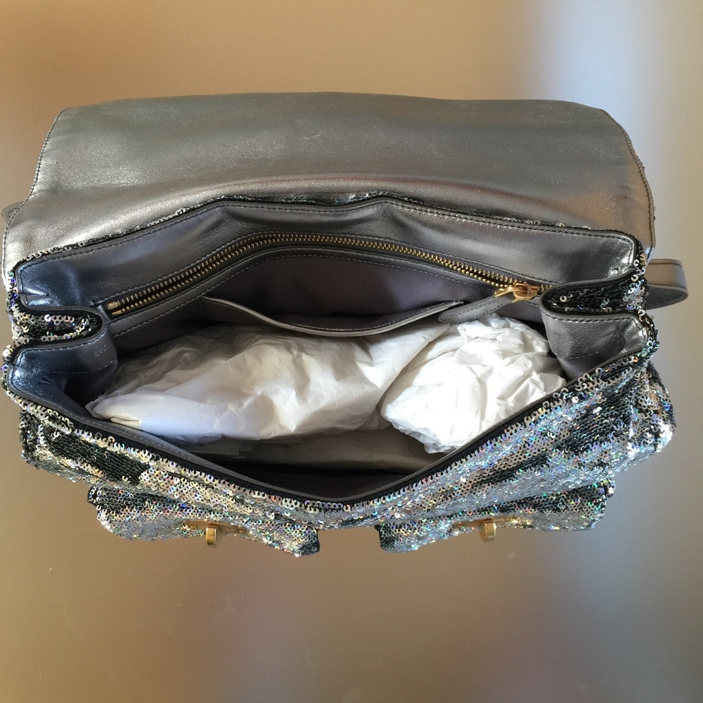 MIU MIU large silver sequin bag - Picture 4 of 4