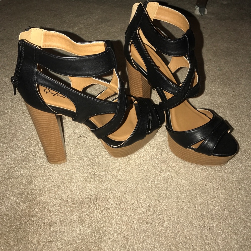 Gorgeous Black High Heeled Shoes