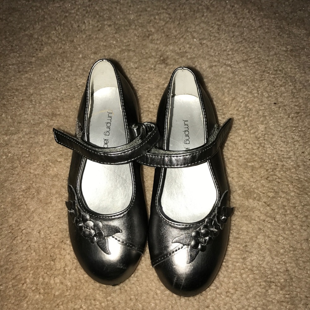 Girl's dress shoes.