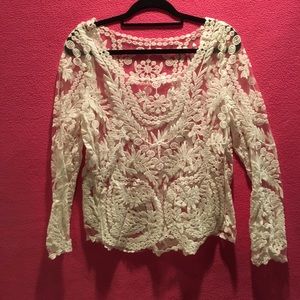 Floral Lace Long Sleeve/Size Medium