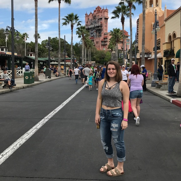 Meet the Posher🌺🌼 - Picture 2 of 4