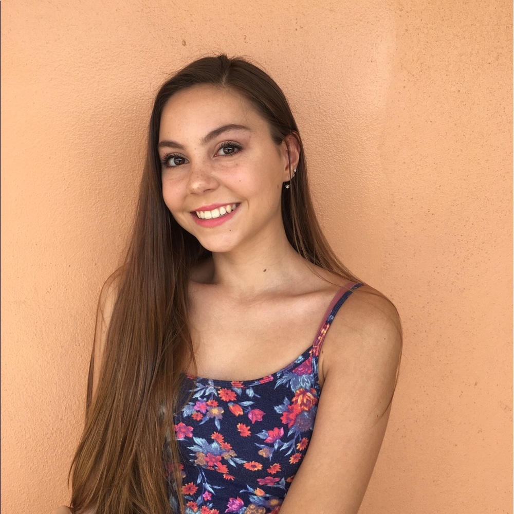 Meet your Posher, Sabrina