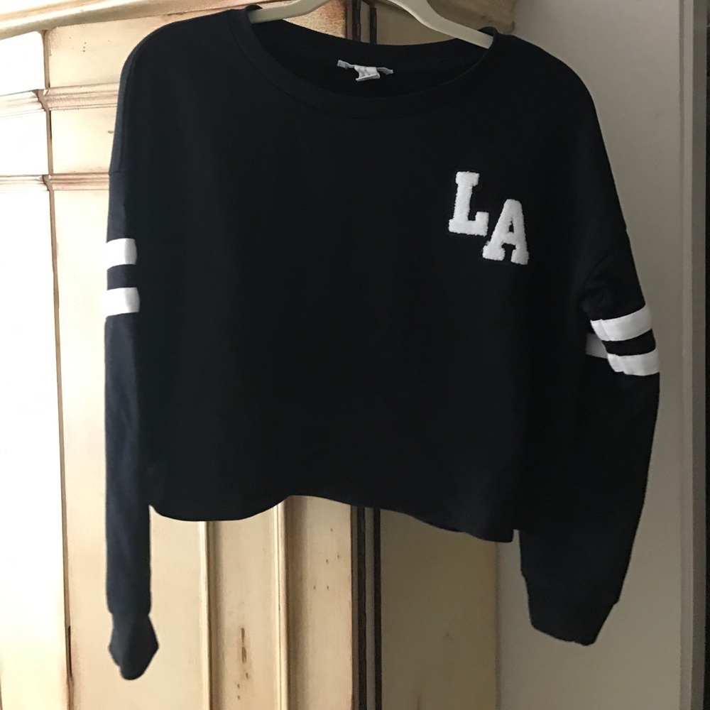 Black crop LA sweatshirt