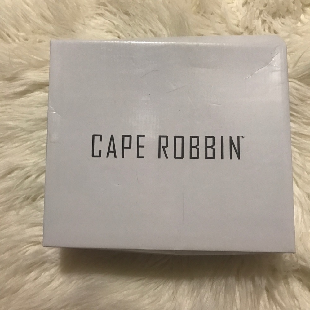 SOLD - Picture 4 of 6