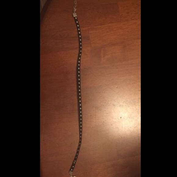 Jewelry - Choker necklace