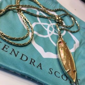 ✨✨1DAYSALE✨✨ BNWOT Kendra Scott Milla Pendant