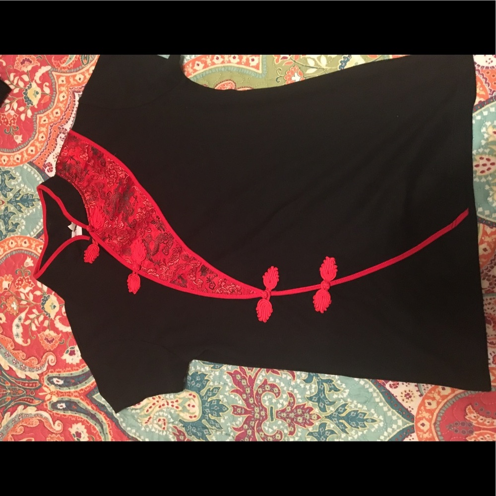 Traditional Chinese blouse - Red and black
