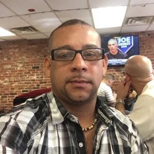 Meet your Posher, Marcos