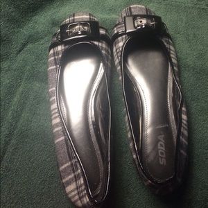 Soda plaid shoes