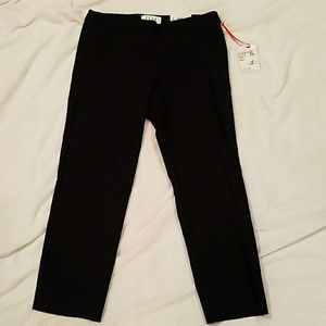 Elle brand capri pants size extra small black