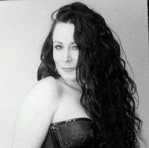 Meet your Posher, Karie